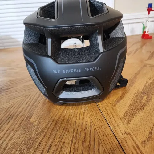 100% Altec FidLock Downhill MTB Helmet Flat Matte Black Large/XLarge L/XL Adult