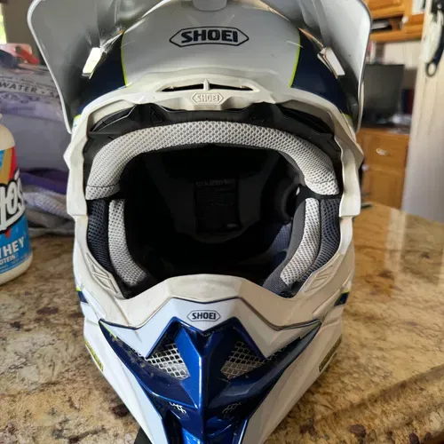 shoei helmet 2022 Brand new