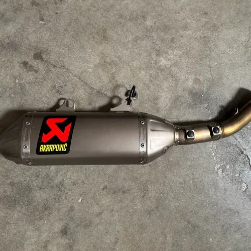 Akrapovic slip on exhaust