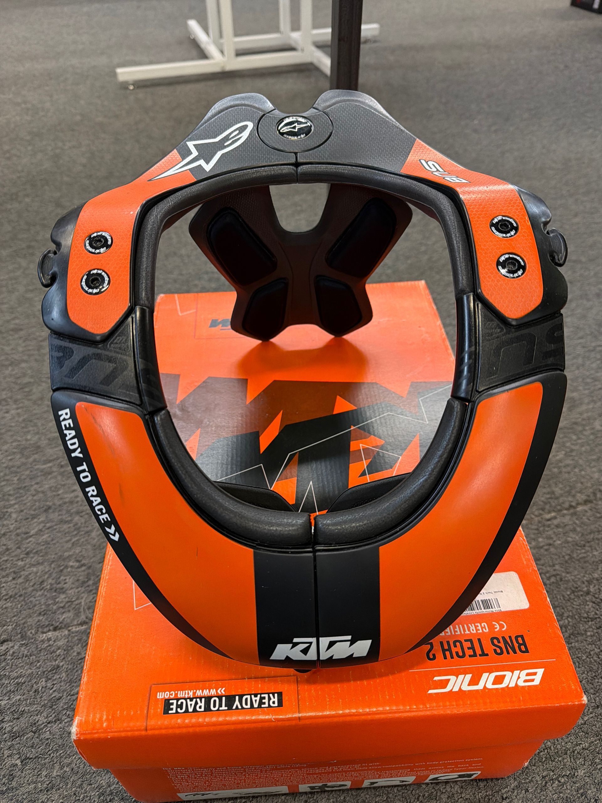 BNS Tech 2 Neck Brace