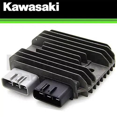 NEW 2008-2015 GENUINE KAWASAKI NINJA ZX-6R ZX-10R VOLTAGE REGULATOR 21066-0731