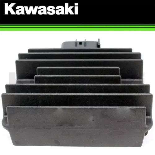 NEW 2005-2008 GENUINE KAWASAKI MULE 600 610  4X4 VOLTAGE REGULATOR 21066-0010