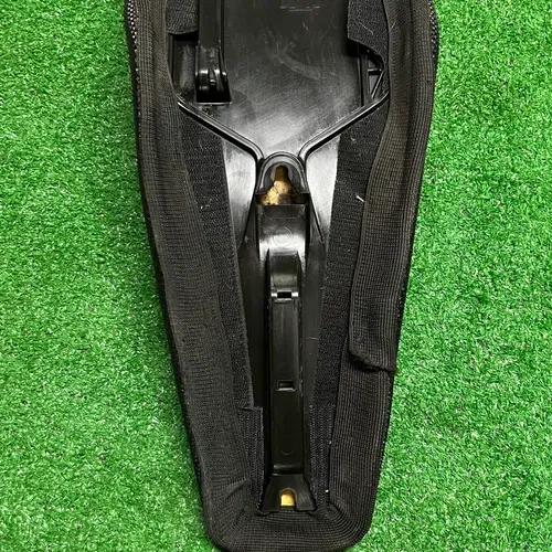 Guts Seat Cover Velcro System (stock Seat)