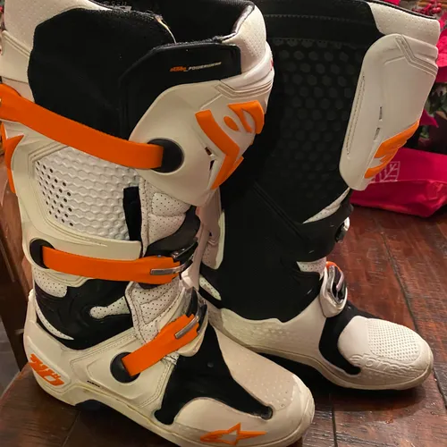 KTM Alpinestars Tech 10 Boots MNS Size 9