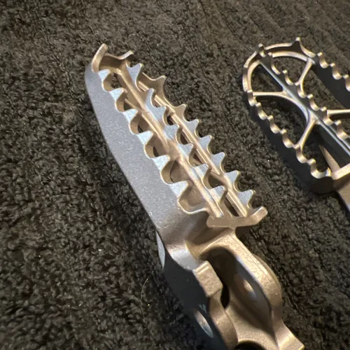 Stock Honda Foot pegs 