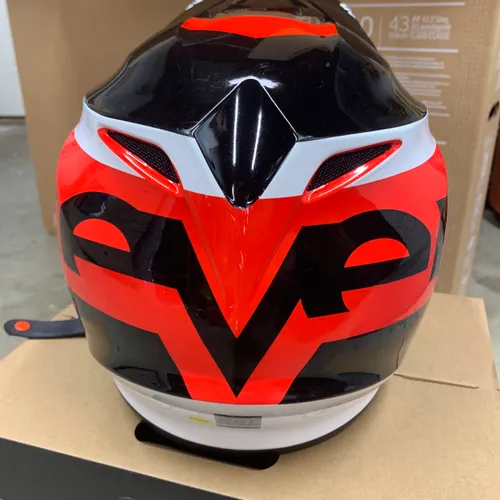 Bell Mx-9 Helmet - Size M