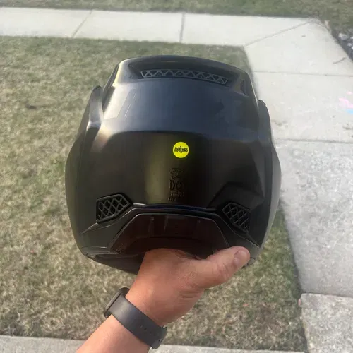 Fox V3 RS Helmet