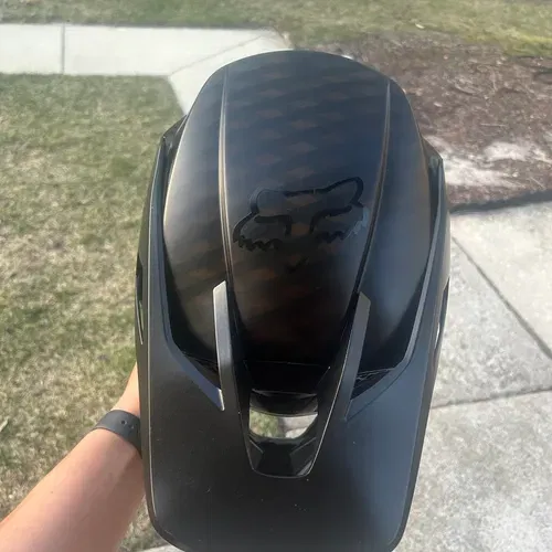 Fox V3 RS Helmet