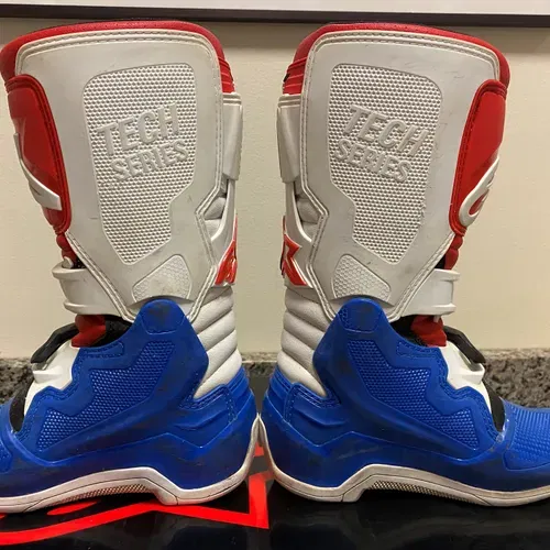 White and blue 7s sales