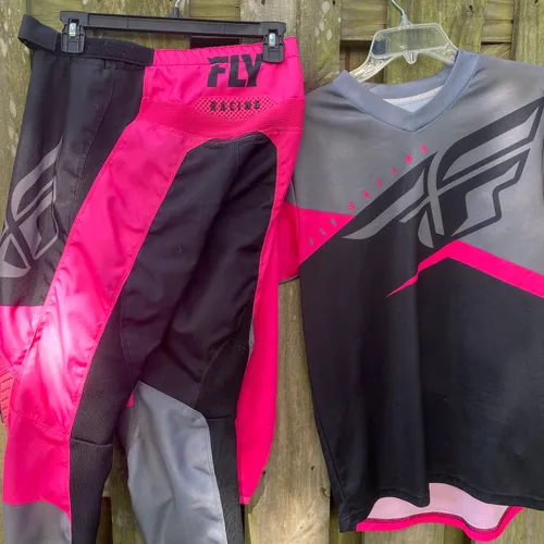 Flo Pink/ Gray Youth Fly Racing Gear Combo - Size XL/28