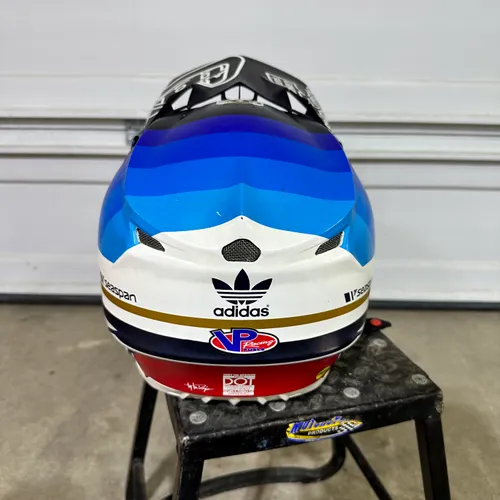 Troy Lee Designs Helmets - Size L