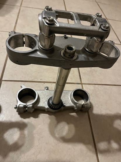 Stock Triples Clamps Rmz 