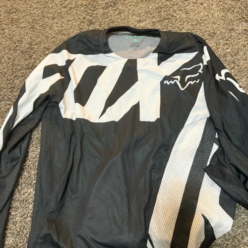 fox jersey xxl mens Camo Vented Hardly Been Used ￼