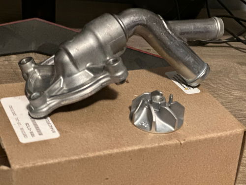 Water Pump Cover And Propeller 