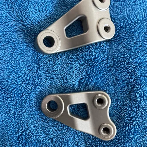 Works Chassis Lab Engine Hangers YZ250F