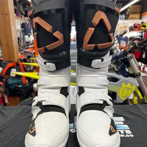 Leatt 4.5 