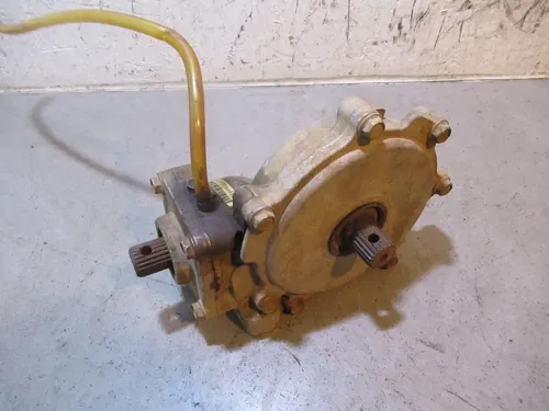 Polaris Magnum 325 4X4 Differential Front 2000 #2