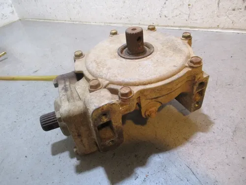 Polaris Magnum 325 4X4 Differential Front 2000 #2