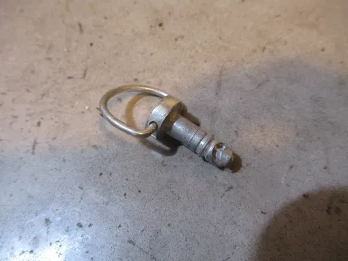 Polaris Pro RMK 800 Stud 1/4 Turn 2012 #17