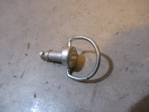 Polaris Pro RMK 800 Stud 1/4 Turn 2012 #17