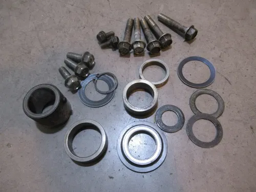 Yamaha Nytro MTX 1000 Collars Bolts Chaincase 2008 #6
