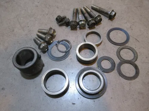 Yamaha Nytro MTX 1000 Collars Bolts Chaincase 2008 #6
