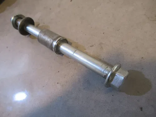 Yamaha TTR 50 Wheel Bolt Front 2013