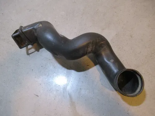 Polaris Magnum 325 4X4 Inlet Duct 2001