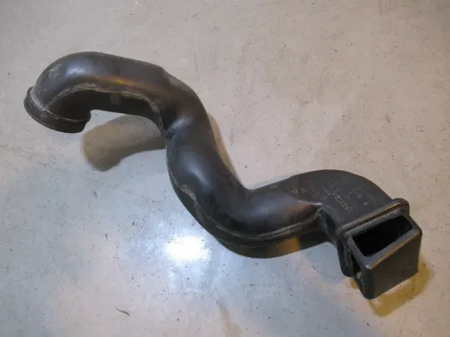 Polaris Magnum 325 4X4 Inlet Duct 2001