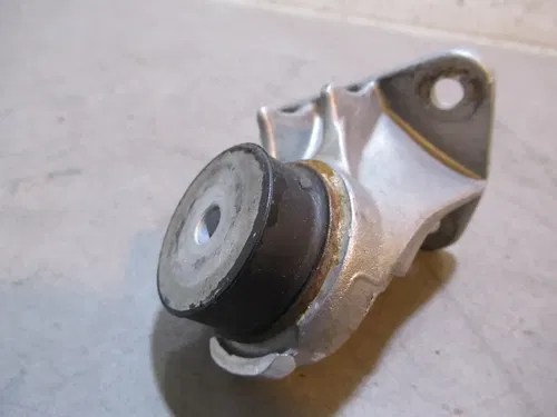 Ski-Doo Summit 850 Engine Mag Support 2018