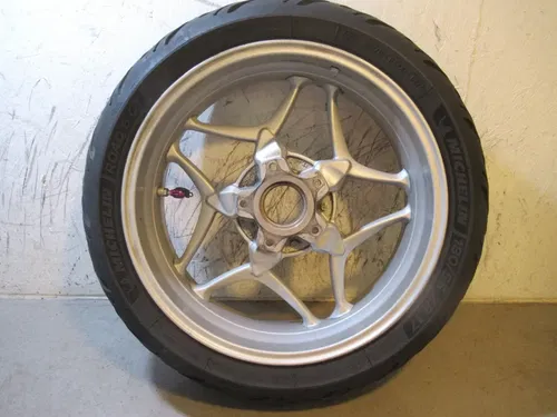 BMW R1200RT Wheel Tire Rear 180/55 17 2013