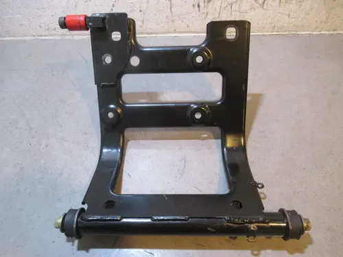 Ski Doo Grand Touring 550 Engine Support 2012 #2