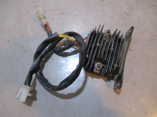 KTM LC4 640 Adventure Voltage Regulator 2002
