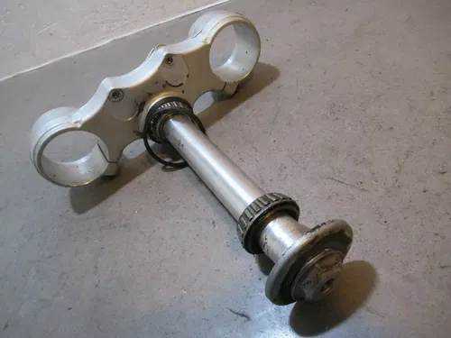 KTM LC4 640 Adventure Triple Clamp Steering Column 2002