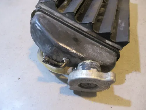 KTM LC4 640 Adventure Radiator Right 2002