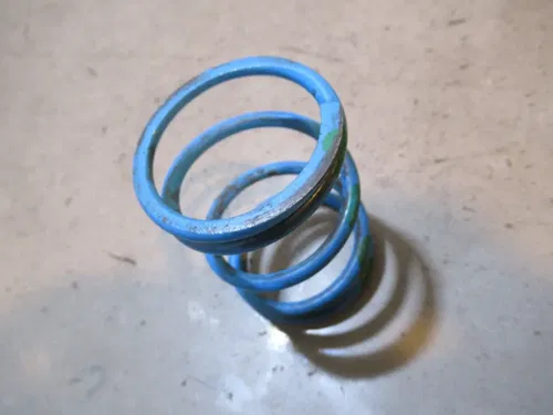 Polaris Magnum 325 4X4 Clutch Spring 2001