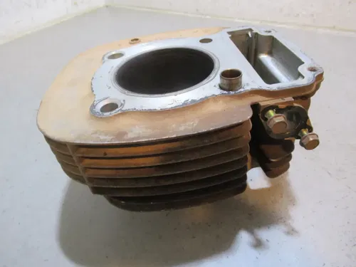 Polaris Magnum 325 4X4 Cylinder Piston 2000 #2
