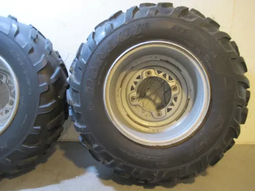 Polaris Xplorer 400 Wheels ITP Tires 25x8-12 Front 1999