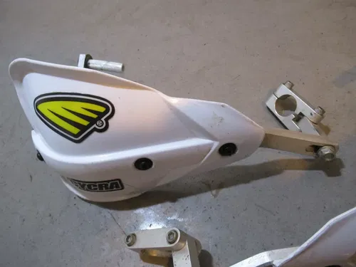 KTM LC4 640 Adventure Cycra Hand Guards 2002