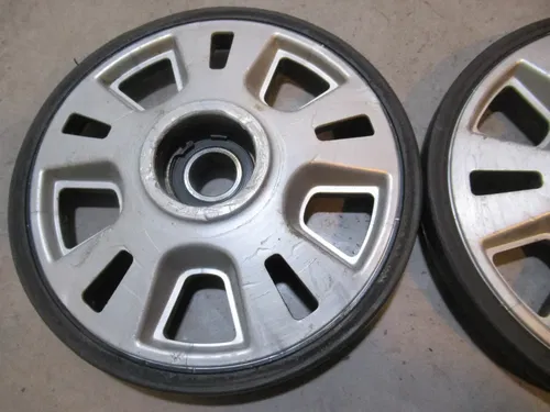 Ski Doo Grand Touring 550 Rear Wheels 180mm 2012