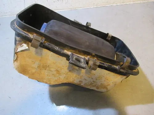 Polaris Magnum 325 4X4 Airbox 2000 #2