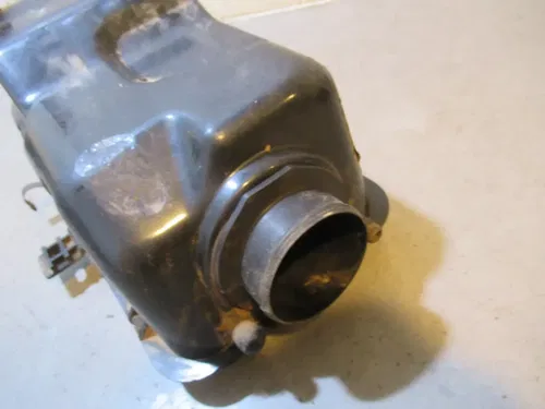 Polaris Magnum 325 4X4 Airbox 2000 #2