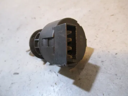 Polaris Magnum 325 4X4 Ignition Switch 2000 #2