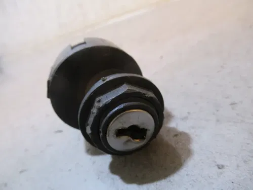 Polaris Magnum 325 4X4 Ignition Switch 2000 #2