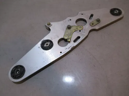 Arctic Cat Firecat 700 Engine Bracket Left 2003 #2