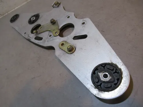 Arctic Cat Firecat 700 Engine Bracket Left 2003 #2