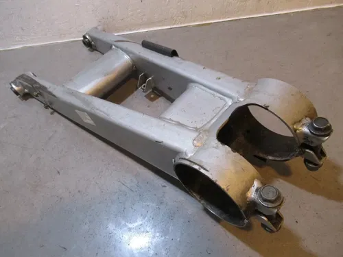 Polaris Outlaw 525 S Swingarm 2008