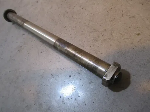 Husqvarna FC 450 Pivot Bolt Shaft 2015