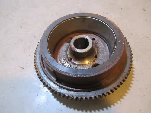 Polaris Magnum 325 4X4 Flywheel 2001