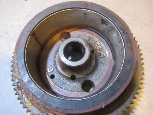 Polaris Magnum 325 4X4 Flywheel 2001